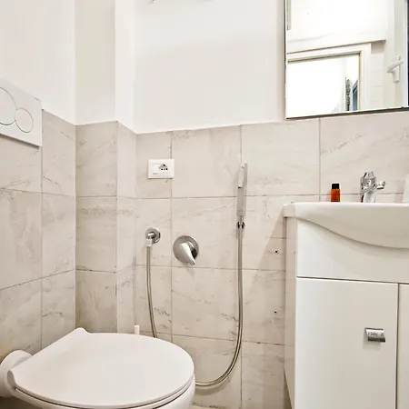 Apartment Piccinni Art